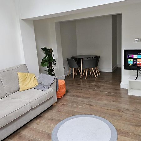 Beautiful Garden Flat Near Central 런던 외부 사진
